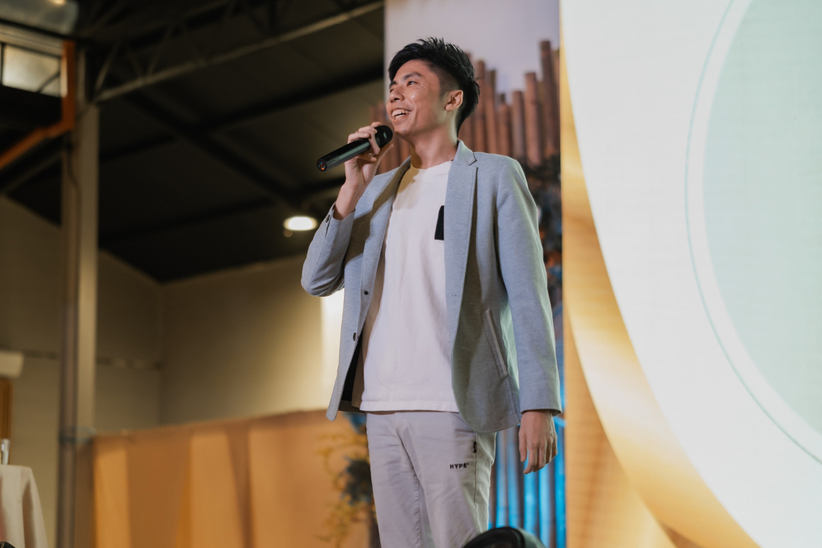 The real questions Malaysians ask about legacy and Kervis is who behind it all