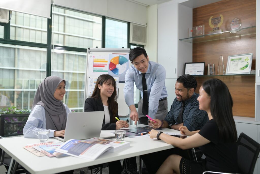 Driving B2B ESG Resilience